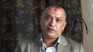 सत्ताको असन्तुष्टि छर्लङ्गै छ, एमालेका कारण कांग्रेसले चोट बोक्नुपर्‍यो : गगन थापा