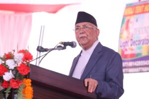 देश चौतर्फी रूपमा विकासको गतिमा बढिरहेको छ : प्रधानमन्त्री ओली