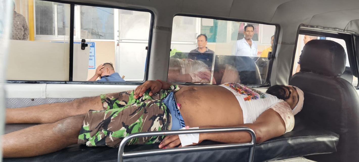 सिरहा कारागारमा झडप हुँदा १३ कैदीबन्दी घाइते