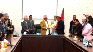 निर्वाचन आयोग पुगेर कांग्रेस सभापति थापाले के भने ?